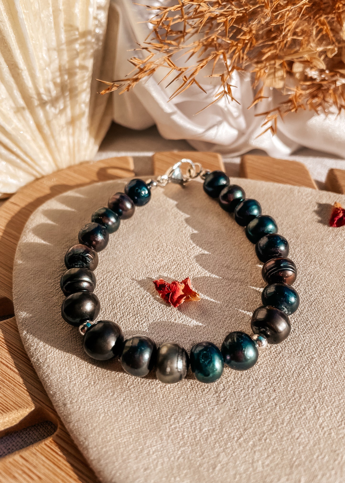 Black Pearl Bracelet