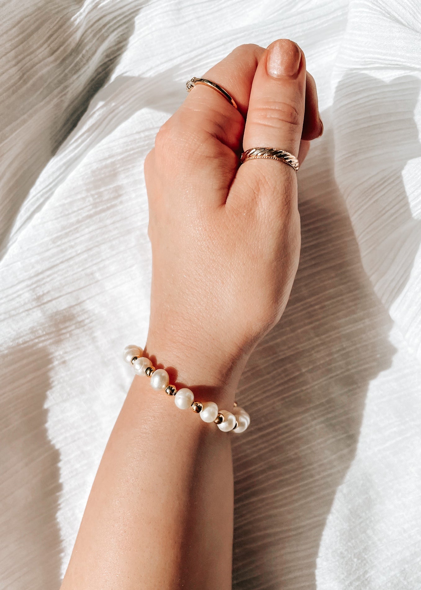 Victoria Pearl Gold/Silver Bracelet