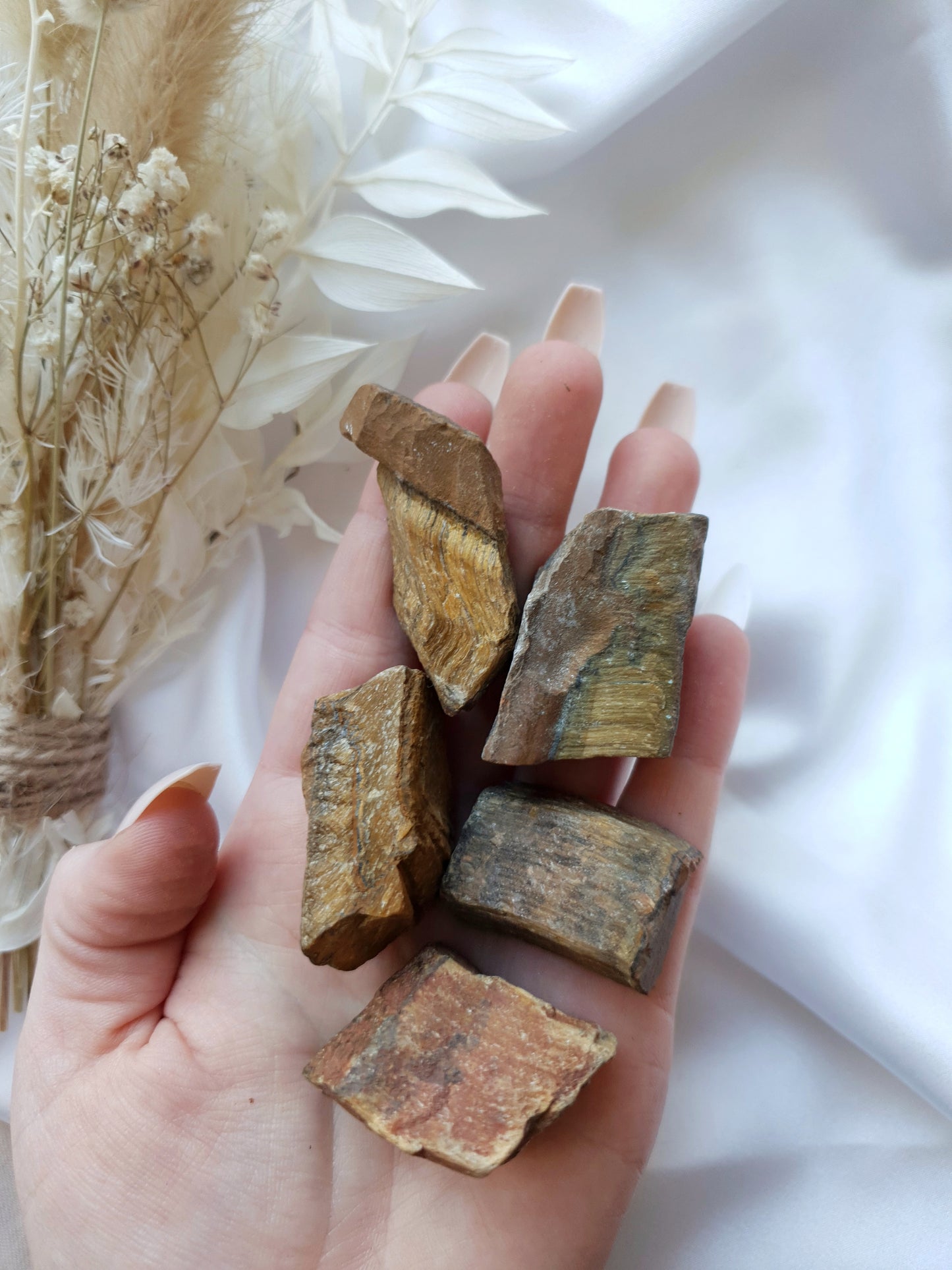Raw Tiger eye