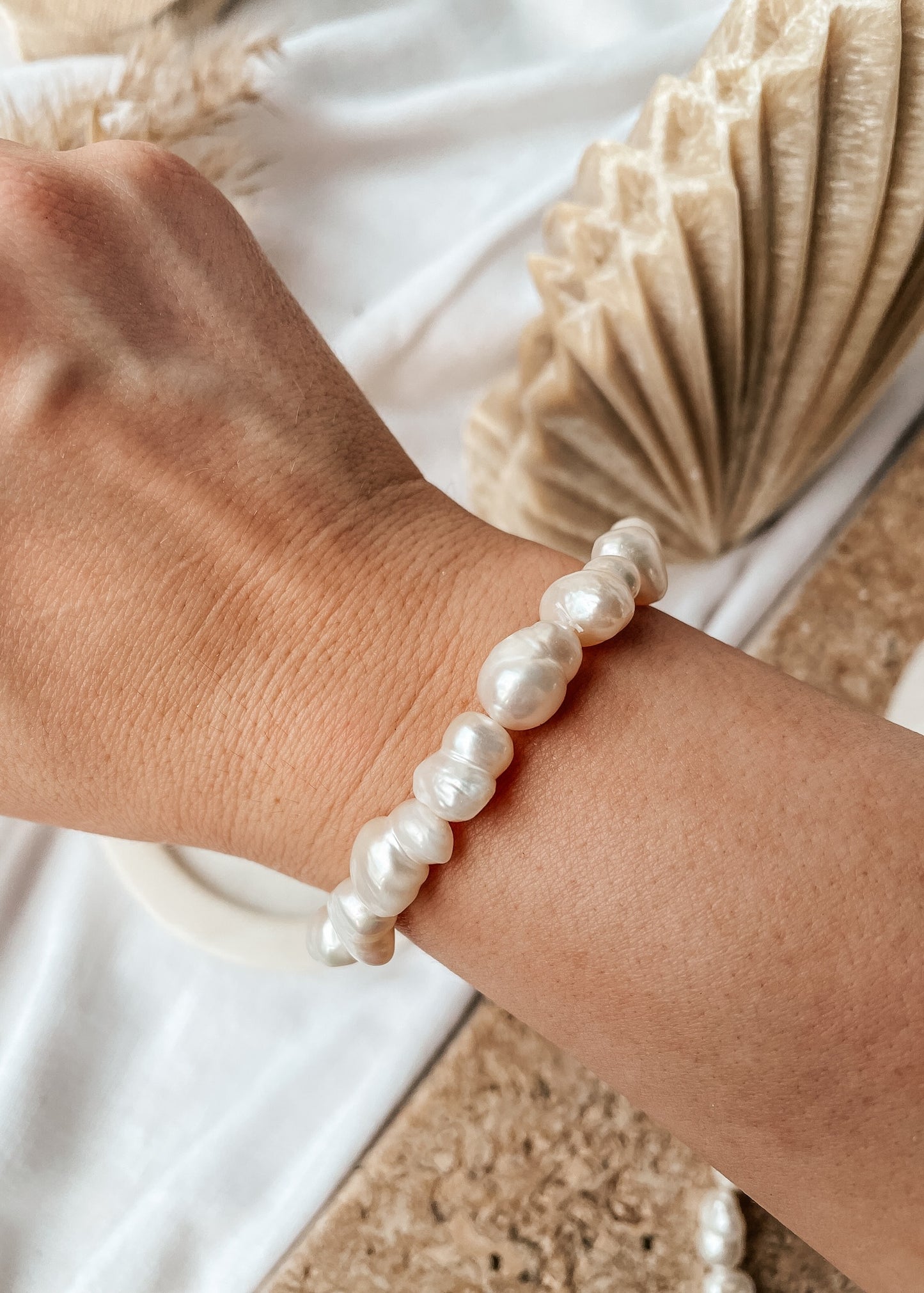 Uneven Pearl Bracelet