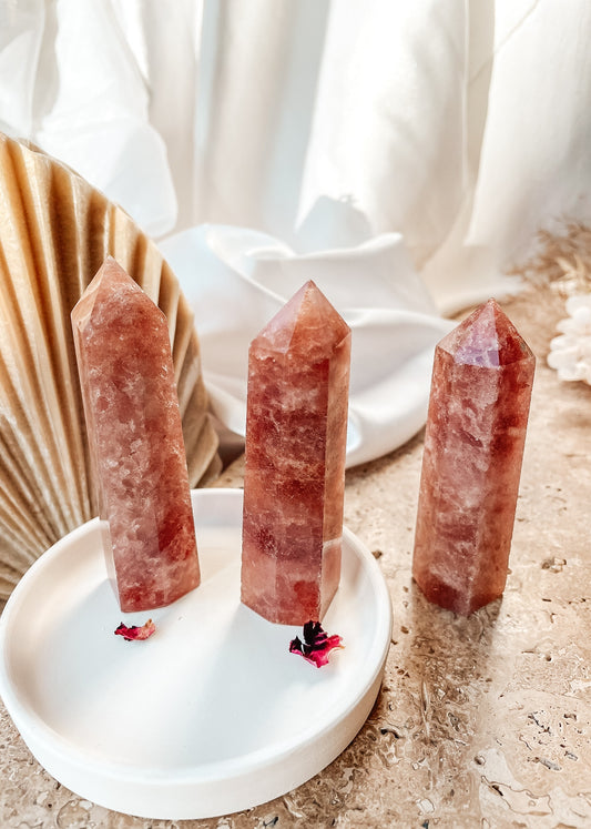 Strawberry Quartz Tower Point