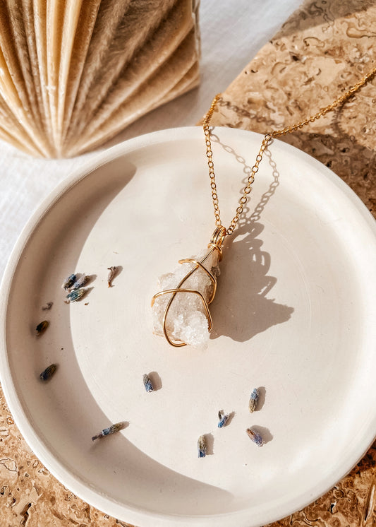 Raw Quartz Gold Necklace